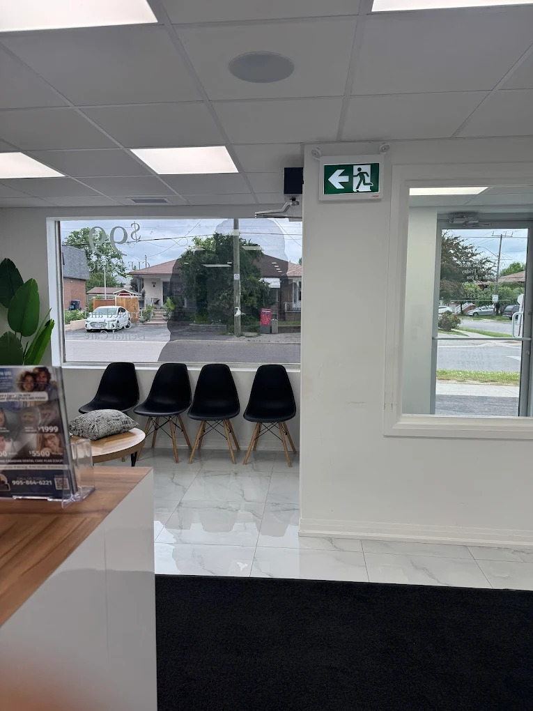 Aalexandra Dental dental clinic in Mississauga - Photo 2